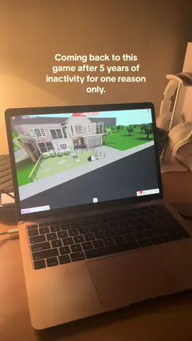 Stay out 😚 #bloxburg #bloxburgsegregation #roblox #joke 
