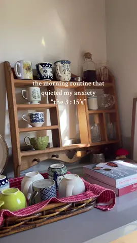 A routine that feels easy on tough days - under 20 minutes and so simple🌞🍯 😊#morningvibes #morningvlog #morningroutine #wellnesstips #softlife #softliving #slowliving #slowmorning #cottagecoreaesthetic 