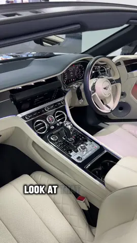 One of the World’s best soft tops 💨 Bentley Continental GT Convertible V8 Mulliner finished in Extended Range Peacock Blue with luxurious Linen Hide Interior, Blue Soft Top & huge list of factory options to make for and unforgettable driving experience  Live Priced at £138,990 - Buy & Reserve Online - Call Liam on 07795623213 #BentleyContinental #BentleyGT #BentleyGTC #Convertible #AcklamCarCentre 