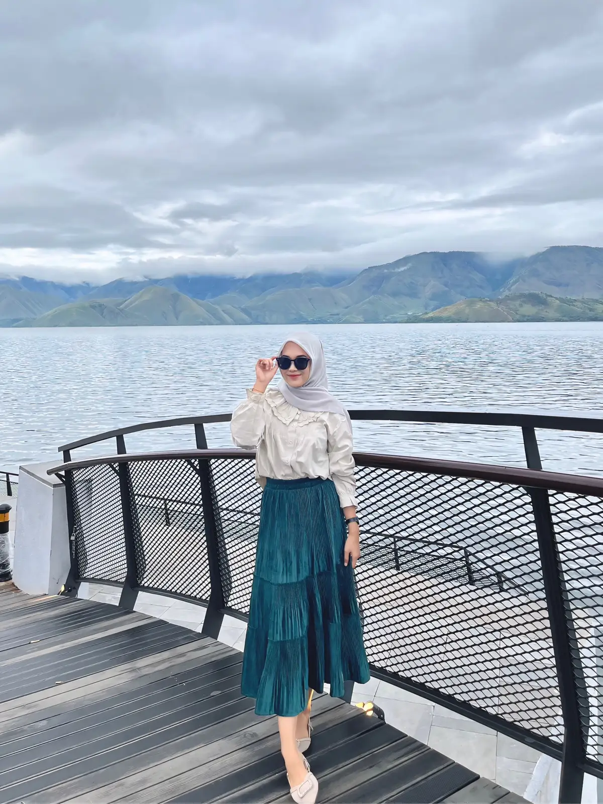 #CapCut #viralfypシforyoupage #fypシ #masukberanda #viral #danautoba #danautobasamosir #samosir #masukberandafyp #jalanjalan 