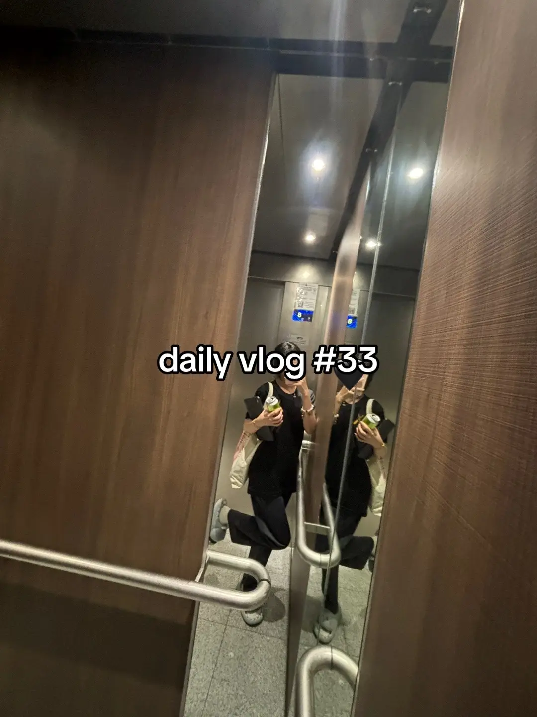 #33 #dailyvlog #fyp #Vlog #Vlog #fy #foryoupage #foryou #foryoupageofficiall #sg #tiktoksg #sgtiktok #tiktok #painting #art #Love #❤️ #bekind #kindness #💪🏻 