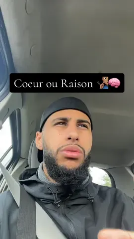 Le fameux choix entre la raison et le coeur 🧏🏽‍♂️🧠 #benzekf #fyp #motivation #mental #coeur #raison #mindset 