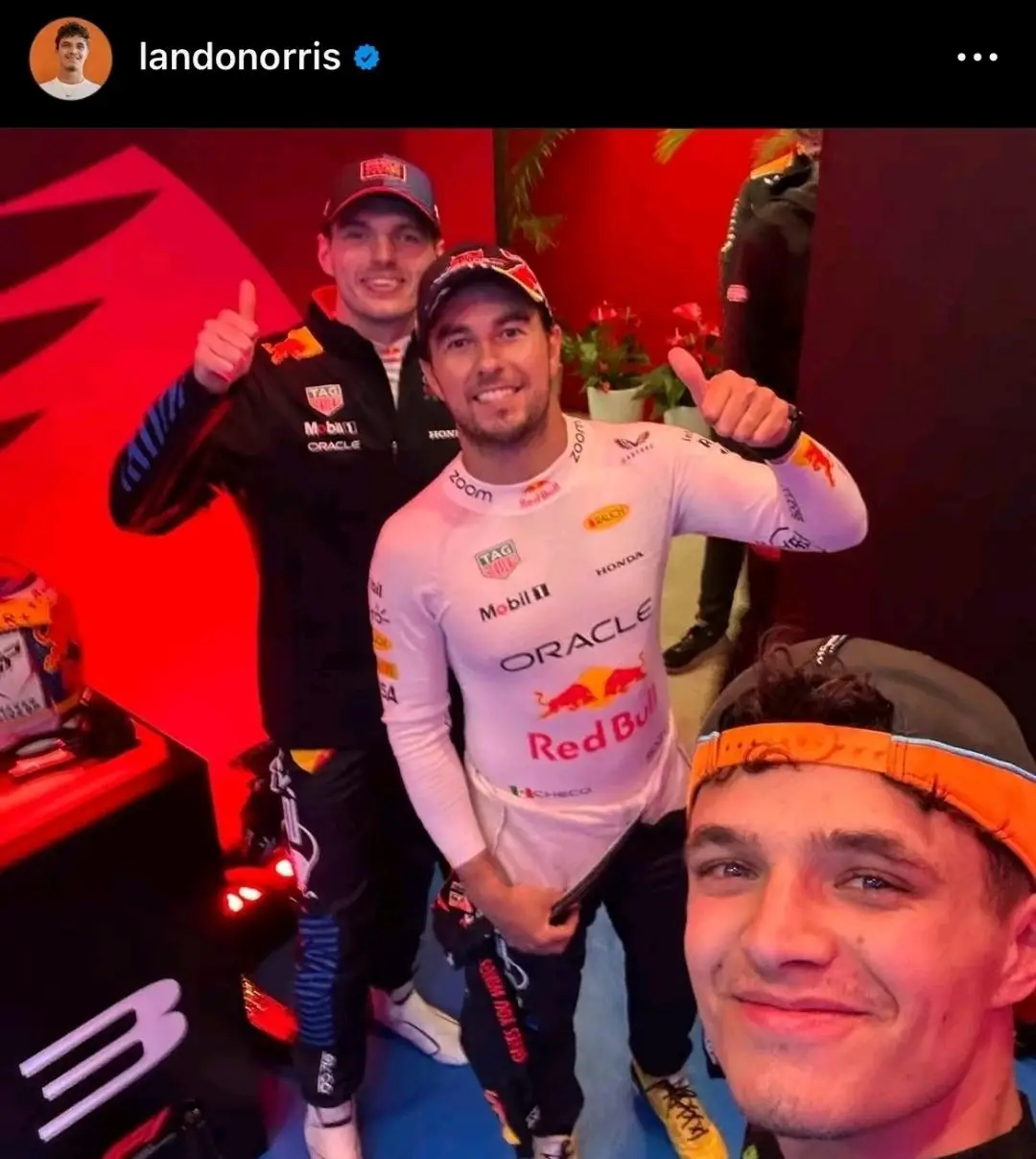 Lando as a photographer...📸  #landonorris #ln4 #l4ndonorris #landonorris4  #f1 #f1tiktok #f1tok #formula1 #formeleins  #chinagp #chinesegp2024 #chinagp2024 #formula1tiktok #formulaonetiktok #f1fans #f1drivers #f1community #f1fyp #fypシ 