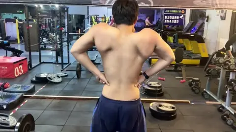 Cơ lưng xô đỉnh cả chóp nè #lungxo #colungxo #tapgymtainha   #gymmotivation 