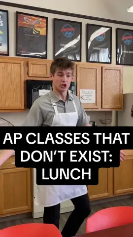 if you take it in college you have to eat dinner FIVE TIMES #americanhighshorts #ap #apclasses #highschool #lunch 