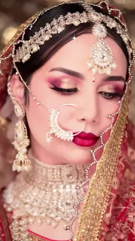 النتيييييجة 🤭❤️❤️ تفاصيل تصوير الفيديو   في البوست الي قبل ❤️❤️  #indianmakeup #makeup #fyp #trend #TikToksalon #BeautyTok #ميكاج_توك #تيك_توك_صالون #اكسبلور #مكياج #تجميل #مكياج_هندي #عروس 