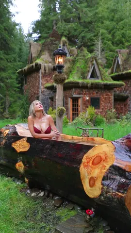 👀