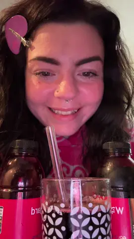 I know i got it all over my hands 🤪🥸 #wellness #cherryjuice #goodsleep #relaxing #healthy #perfect #sour #tasty #fyp 