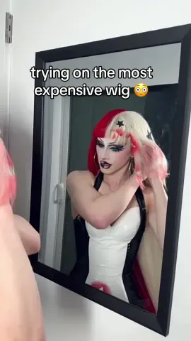 The way I gay gasped as soon as I put it on me 😭 