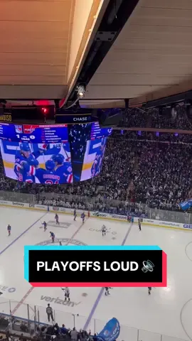 THE GARDEN IS ROCKING 😤 #NHL #StanleyCup #hockey 