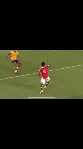 Kobbie Mainoo Academy highlights! #kobbie #mainoo #kobbiemainoo #manu #manchesterunited #manutd #manny #football #tekkers #skills #goat #talent #class #Soccer 