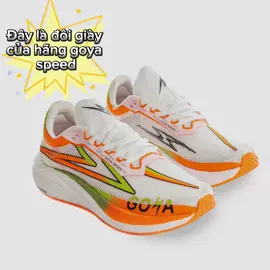 🔥 GIÀY CHẠY BỘ GOYA SPEED -AE RUNNERS KHÔNG NÊN BỎ LỠ!!! GOYA SPEED là phiên bản cải tiến  với nhiều ưu điểm vượt trội: 🌿 Với công nghệ đế BoomMax tăng mật độ hạt lên 8% nên độ đàn hồi cao hơn, hoàn trả lực tăng 12%  🌿 Phần uper này được làm từ sợi TPU,  có thể cảm nhận rõ sự mềm mại và thoáng khí Ưu điểm của sợi TPU chính là tính năng không thấm nước cũng như thoát khí tốt 🌿 Đế ngoài làm bằng cao su với các hoạ tiết tia chớp nhiều góc cạnh tăng độ bám, độ dày cao su tăng 2mm cải thiện độ bám đường cũng như chống mài mòn. 🌿 Lót giày SPEED cải tiến mỏng nhẹ hơn và độ bám tốt hơn, đảm bảo không bị nóng chân khi chạy tốc độ pace cao #giaythethao #sports #tienphongmarathon #tapluyen #thichhoptapluyenhangngay 