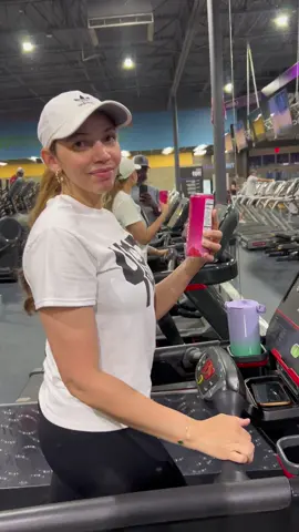 Si busca un pre workout que no te de esa sensacion de picazon en el cuerpo o que te sintas en corazon acelerado. Te recomiendo este. Tiene un sabor bien rico y excelente precio.  #preworkout #aminoacidos #energydrink #gymlifestyle #womenfitness #momlife 