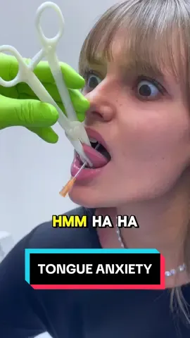 TONGUE PIERCING & super REACTION!  when you expect the most atrocious pain of your life and instead.... #tongue #tonguepiercing #piercingstudio #dimitridaleno #piercing #piercings #piercer  @Dimitri Daleno 