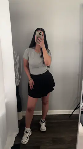 Summer is for SKORTS @Elle Reign Collective #skorts #summeroutfits #trendyoutfits #OOTD 
