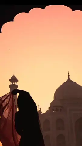 sheesh mahal na mujko bhay ✨🤍🔥 #foryoupageofficiall #Love #song #songlyrics #lahorepakistan #nataurebeauty #lahorebeauty✌🏻♥️ #badshahimosque #lovely #aestheticgirl #girl #viraltikyok #tiktok #lovevideo #foryoupageofficiall #foryou #trending 