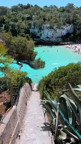 The prettiest beach on Mallorca 🩵👇 CALA LLOMBARDS is one of the most underrated and beautiful beaches on Mallorca. Definitely save this one on your list because we have never seen such clear water anywhere on Mallorca! 🌴 How to get there? The beach is located 10 kilometres from Santanyia and around 45 minutes from Palma de Mallorca. You can park your vehicle near the beach. There's a small parking area available close to the beach entrance, but spaces can fill up quickly, especially during peak tourist season. If you arrive early, you're more likely to find a spot. However, if the parking lot is full, you may need to park along the nearby streets just a short walk from the beach. SAVE for your trip to Mallorca💌 #mallorca #mallorcaspain #europeansummer #summervibes #beach 