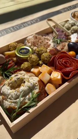 Obsessed with my epic charcuterie board from Bite by Bite Co. ! It's the perfect party spread - overflowing with variety, all made from scratch with high-quality ingredients. My board featured: 🔹Garlic Feta Cheese Dip: Creamy & flavorful with a kick! Perfect with crackers & a honey drizzle. 🔹Smoky Cheddar Cheese Ball: Smoky, cheesy perfection. 🔹Pistachio Goat Cheese Balls: Tangy & delightful with a nice crunch. 🔹Everything Bagel Cream Cheese Ball: Unique & refreshing on cucumber slices. Bite by Bite can customize boards for any dietary restrictions.  Huge win! We shared a board meant for 4 people among 8, and there was plenty for everyone which is an amazing value!  Plus, they ship nationwide (use code 