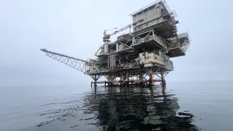 Abandoned oil rig in the Pacific Ocean, covered with wildlife. #oilrig #oceanlife #abandonedplaces #fyp #foryoupage #foryou 