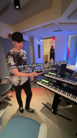 Try Coke SoundZ for yourself and see what you can make! https://cokeurl.com/CokeSoundz #cokepartner #BestCokeEver #cyran #beat #piano @Coca-Cola 