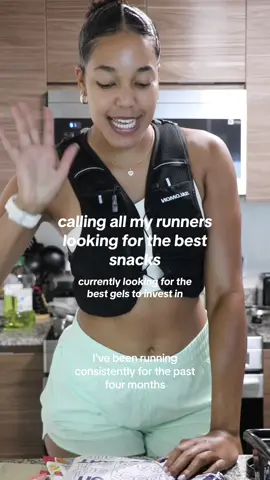 Trying out running gels, as a beginner runner who is trying to find the best snacks for long runs 💦🏃🏾‍♀️ #runningtok #runningfuel #runningtips #beginnerrunner 