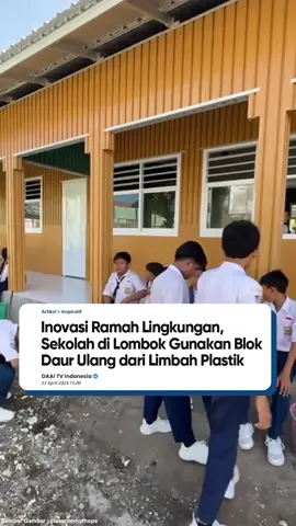 Sahabat DAAI, sebuah sekolah di Lombok Utara yang sebelumnya hancur akibat gempa tahun 2018, kini dibangun kembali dengan konsep yang unik yakni dengan bahan daur ulang plastik. Sekolah yang dibangun kembali diantaranya sekolah SDN 4 Medas, SDN 3 Gondang dan SMPN 3 Tanjung. Pembangunan kembali sekolah ini diinisiasi oleh organisasi @classroomofhope bekerjasama dengan Block Solutions, Pelita Foundation Lombok dan Pemerintah daerah NTB dengan menggunakan bahan utama berupa plastik daur ulang ecobrick yang diimpor langsung dari Finlandia. Sekolah tersebut dibangun dengan materi bangunan 'eco-blocks', yang terbuat dari plastik daur ulang dicampur dengan kayu. Materi ini lebih dapat bertahan dari goncangan gempa, karena lebih kuat namun ringan jika dibandingkan dengan batu bata biasa. Proses pemasangannya cukup sederhana, seperti merakit lego, dan hanya membutuhkan waktu sekitar 5 jam untuk menyelesaikannya. 