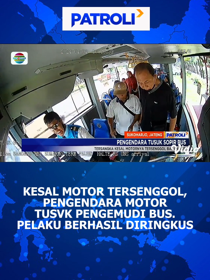 Astaga!! kesal motor tersenggol, pemotor tusvk pengemudi bus. Kesabaran setipis tisu😤 #pengemudibus #sopirbus #cctv #bus #senggol #motor #newsindosiar #indosiar #patroli #patroliindosiar #beritatiktok #tiktokberita #fyp #foryou #fypindonesia #longervideos