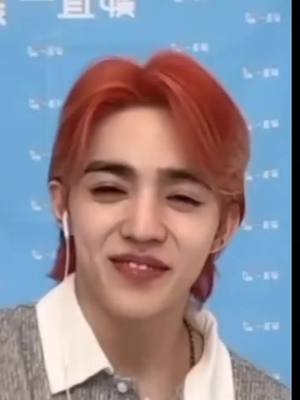 Seungcheol, what are we??? #scoups #seungcheol #choiseungcheol  #seventeen17_official #svtcarat 