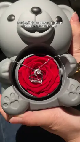 What a pretty gift from my son!! #gift #giftideas #mothersday2024 #mothersday #Necklaces #❤️ #mothersdaygift #Love #tiktokshop #Fashion #lovemymom 