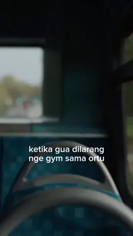 walaupun begitu orang tua kita sangat sayang sama kita☄️ #dilarangngegym#GymTok#gymmotivasi#orangtua#hobby #ngegym#openreg#trend#viral#tiktok#fypppppppppppppppppppppppppppppppppppppppppppppppppp 