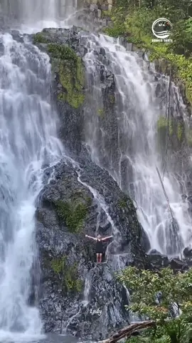 Mandi woiy 📍Riam Mabeh, Ds Bengkawan, Seluas, Kb Bengkayang Kalimantan Barat #borneoearthofficial #riammabeh #pesonakalimantan #seluas #tawakborneo #bengkayang #kalimantan #borneo #kalbar #westborneo #waterfall #kalimantanbarat #airterjun 