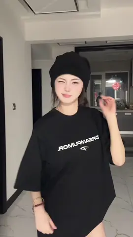 chỉ chờ clip ẻm nhảy🥹#xiaohan #小含 #tieuhan #tieuhan_2004 #viral #fypシ #xuhuong #douyin抖音 
