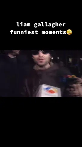 what a guy🤣 #fyp #foryou #foryoupage #liamgallagher #oasis #funny #legend #iconic #viral #viralvideo #music 