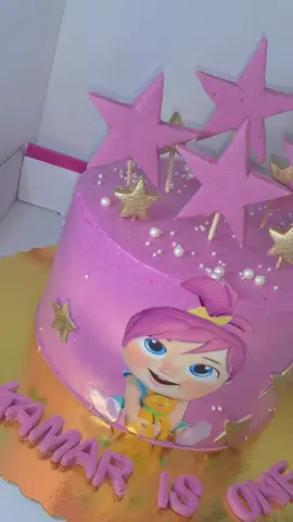 commande d'aujourd'hui 💕  #cake #cakedesign #babyshower #itsaboy #blue #cakedecorating #annaba #algeria #fyp #explore #girly #pinkvibes #pink #explor 