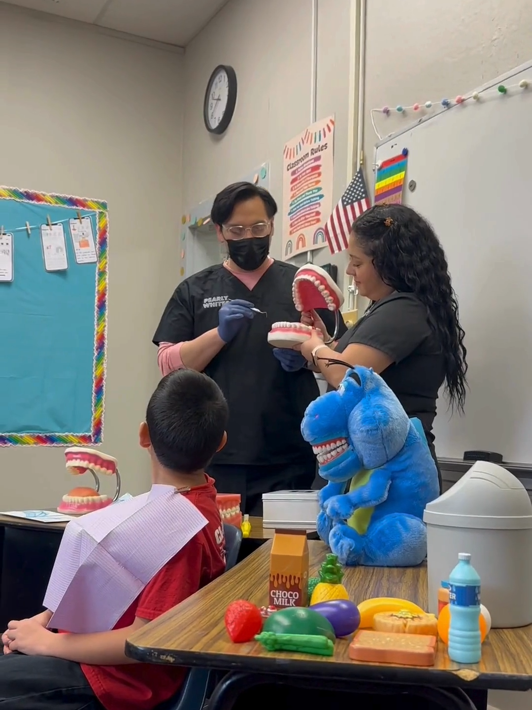 Spreading dental joy to little ones! At Pearly Whites, we love teaching kids all about dental care. #dentist #dentistaentiktok #dentalhygienist #dentalassistant #dentalhygiene #toothbrush #toothpaste #flossing