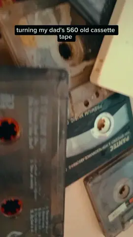 If you have your old cassette tapes at home, go fetch them to make any amazing pieces of art .  #DIY #Art #repurpose #cassettetape #artistofticktok #selftaught #90skids #90s #fyp @xamuel 