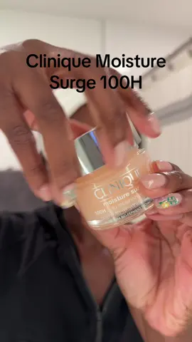 Get unready with me Essentials for getting unready? A good cleansing balm and a very hydrating moisturizer. The @Clinique Moisture surge 100H is made with aloe bioferment complex and Hyaluronic acid so It sinks into skin quickly and lasts ONE HUNDRED HOURS. Can’t go wrong with that. #CliniquePartner #skincareroutine #asmr #getunreadywithme