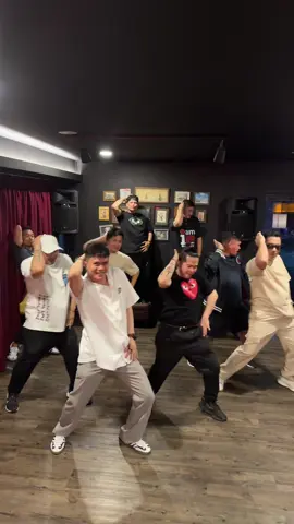 Happy 31st Anniversary Boss Chito and brothers! 👐🏻❤️ #Streetboys 