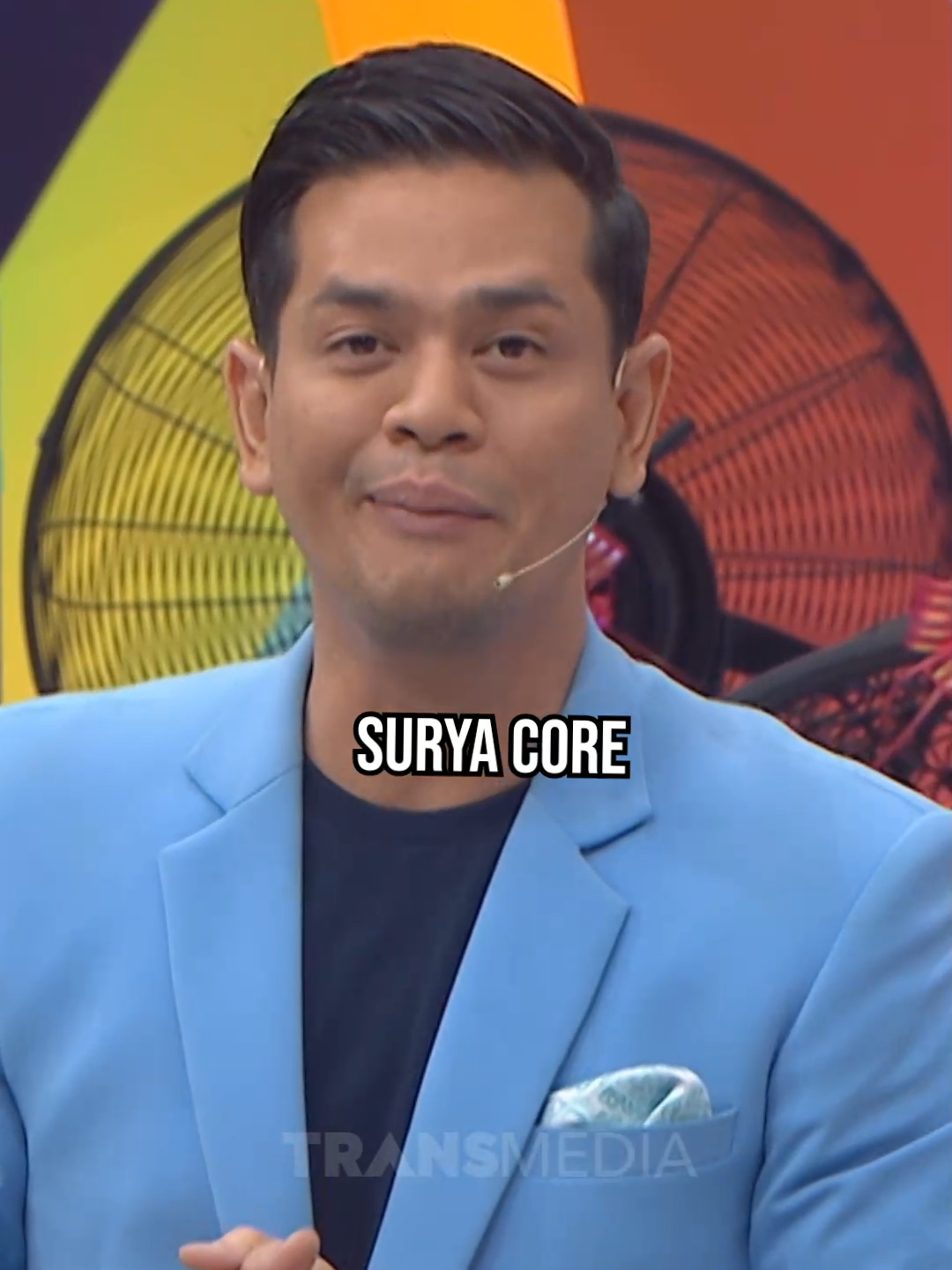 Emang se-random itu kelakuan host kuis satu ini! #arisan #arisantrans7 #surya #trans7