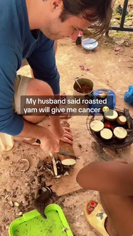 Nigerian street food 😋 #Foodie #nigerianfood #streetfood #marriedlife #couplegoals #husbandgoals #fyp #vacation 