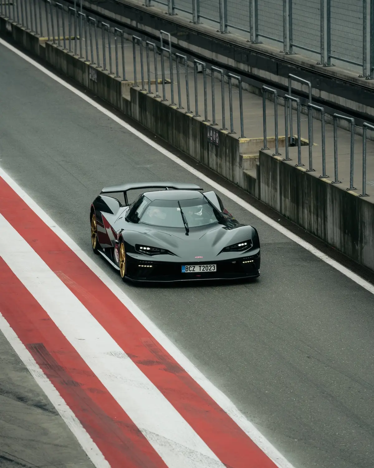 Some pics from our first trackday🔥 #ktm #ktmgtxr #gtxr #fy #fyp #foryou #viral #batman #batmobile #gothamcity #dream #race #racecar #racing #redbull #redbullring #trackday #trcaktoy #readytorace 