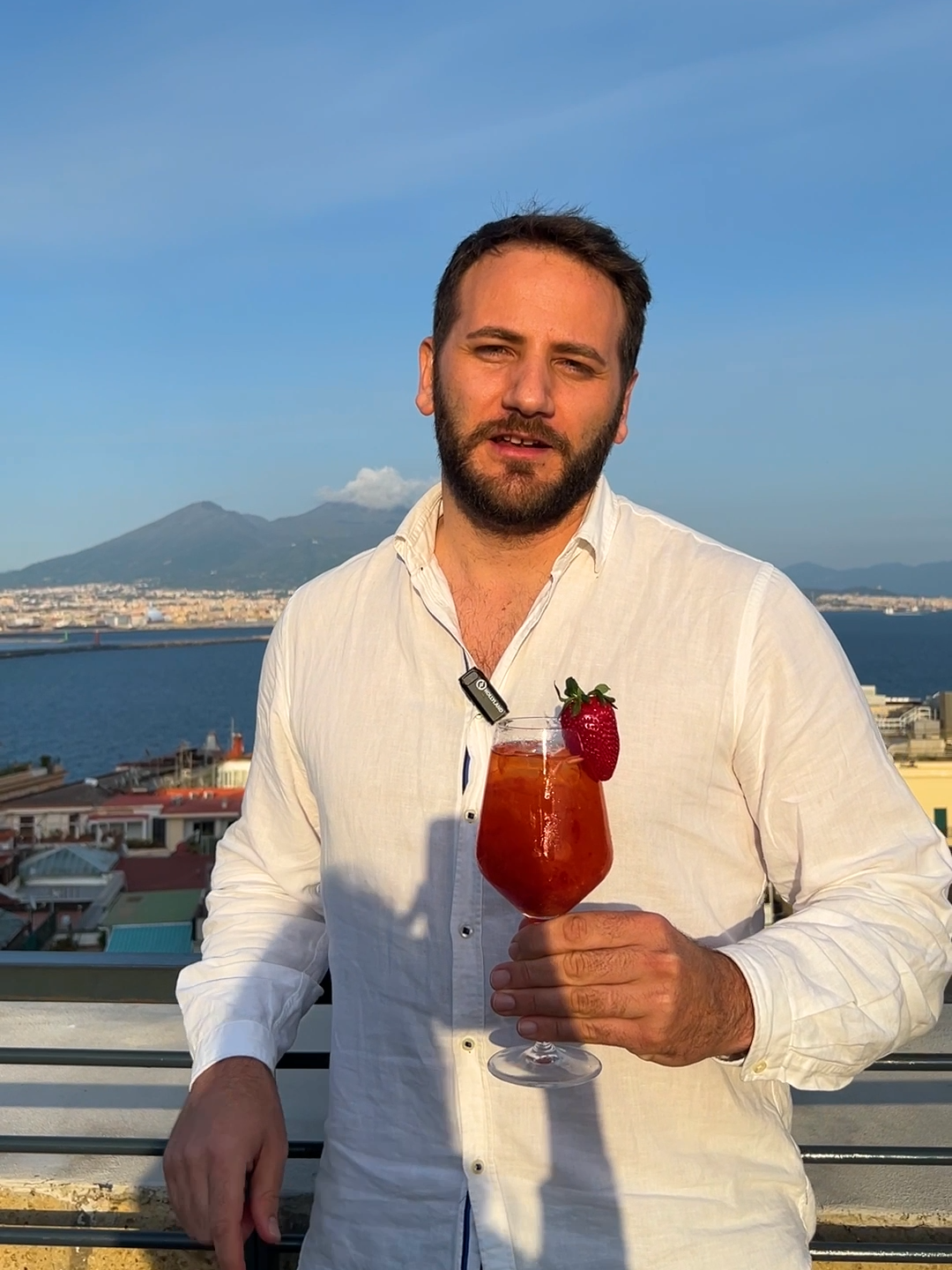 It’s #strawberry season! 🤩 So we're going to combine this fruit with our all-time favorite drink 🍹🍓 Let's make Strawberry Spritz! @italy_alfresco  👉METHOD 1. Start by smashing your strawberries    2. Put the ice in the glass 3. Add the orange bitter and Prosecco 4. Top it up with a lemon soda for extra freshness. Give it a mix. 6. Garnish it with a strawberry and pair it with a nice view! So fresh and delicate, we loved it! Did you like the result? ❤️ #cookistwow #cookistrecipe #recipes #easy #quick #fun #delicious #cooking #baking #tasty #homemade #foodie #foodlover #foodblog #yummy #foodtok