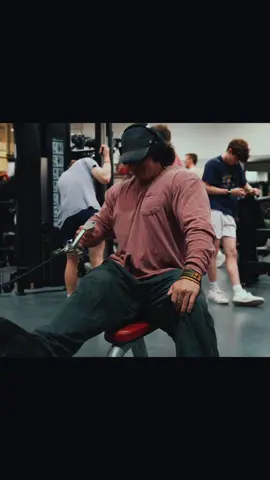 Comment any burning questions, might do a qna for tomorrows video.                                         #hosstile #hosstilesupps #bodybuilding #physique #muscle #posing #lifting #lifter #lift #gym #training #GymTok #weights #weighttraining #workout #fyp #fypage #foryoupage #4u #weights #motivation #aesthetics #effort #intensity