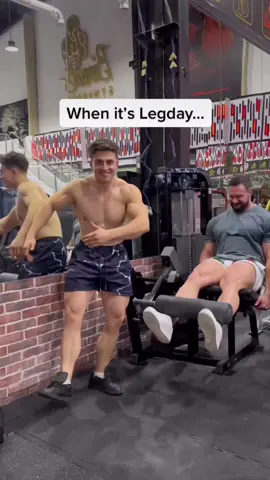 When it’s Leg Day 😂 For your dream body, check out our new and improved Power Workout Program 💪🏻 Link in bio ⬆️ #legday #sports #GymTok #gymmotivation #Fitness #workout  #viralvideo #viral #bodybuilding #bodybuilder