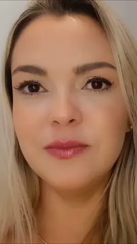 Retinol 8 em 1 Funciona ?Vale a Pena ? Tudo sobre esse suplemento para rejuvenescimento da pele! ✅RETARDA O ENVELHECIMENTO, rugas, marcas de expressão e manchas com os melhores ingredientes em uma única formula completa com 8 componentes! 💗Transresveratrol + 💗Retinol + 💗Vitamina k2 + 💗Vitamina E+ 💗Vitamina C+ 💗Silício Orgânico + 💗Ácido Hialurônico + 💗Colágeno Verisol + Combinados em um composto potente com 8 em 1 que rejuvenesce a pele e traz resultados visíveis logo nas primeiras semanas de uso! Único com garantia estendida, resultados garantidos ou seu dinheiro de volta! Simples sem burocracia. 🚛 Envio em 24H com rastreio e com Frete Grátis para todo o Brasil.  LINK NA BIO  #beleza #PELE #belezafeminina #mulhermaravilha #mulheres #saude #pelesaudavel #fpy #viral
