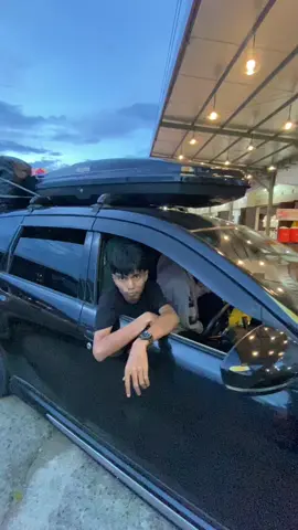 Yampenting goyang di mobil@AvanzaG4but🦇 💃🏻💃🏻. #magani #travel #fypシ #travelmakassar #fypシ゚viral #driversoppengmakassar #pajjupandang #otopallureng #pajjokka_wenni #4u 