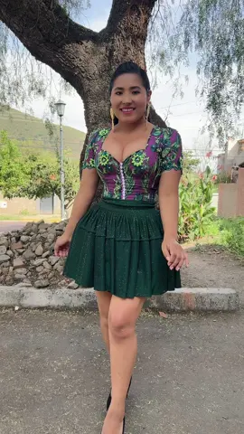 #temita #AnabelAvilaModa #Cochabamba #SantaCruz 🎶🩷💚