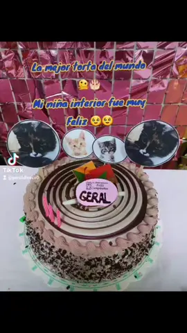 #Mi momento de medias de abejita llego  #Mi mejor torta de cumpleaños 🎂 #Previas a mi 25 abril #Hospital San Bartolomé #Solo decir gracias #Mi niña interior fue muy Feliz 