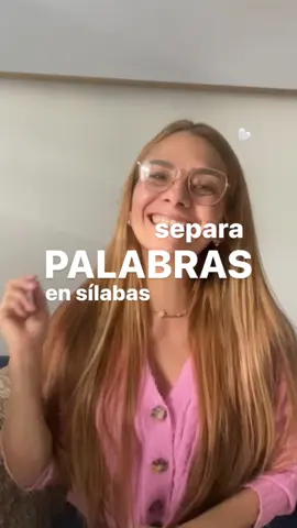 👩🏼‍🏫 Descubre el poder de separar palabras en sílabas con tu pequeño! 🌟 Explícale que una palabra se divide en sílabas y estas en letras.  La sílaba es un conjunto de sonidos en los que se divide una palabra y se pronuncia en un solo golpe de voz. ¡Aprenderán juntos mientras se divierten! 🚀✨    #AprendiendoConPapáymamá👨‍👩‍👦‍👦 #AprendizajeSinPresiones #español#refuerzo #nivelatorio #mentescreativas🧠📚🖍️ #ProfeErica👩🏼‍🏫 