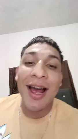 mi amiga presumiendo su suggar